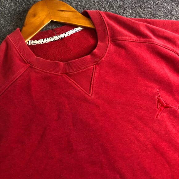 Nike Jordan Jumpman Sweatshirt Mens Extra Large Red Short Sleeve Crew Neck - Picture 1 of 8